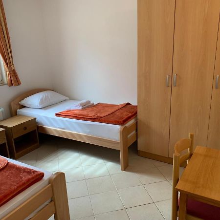 Međugorje Pansion Mate & Dds Bed & Breakfast エクステリア 写真