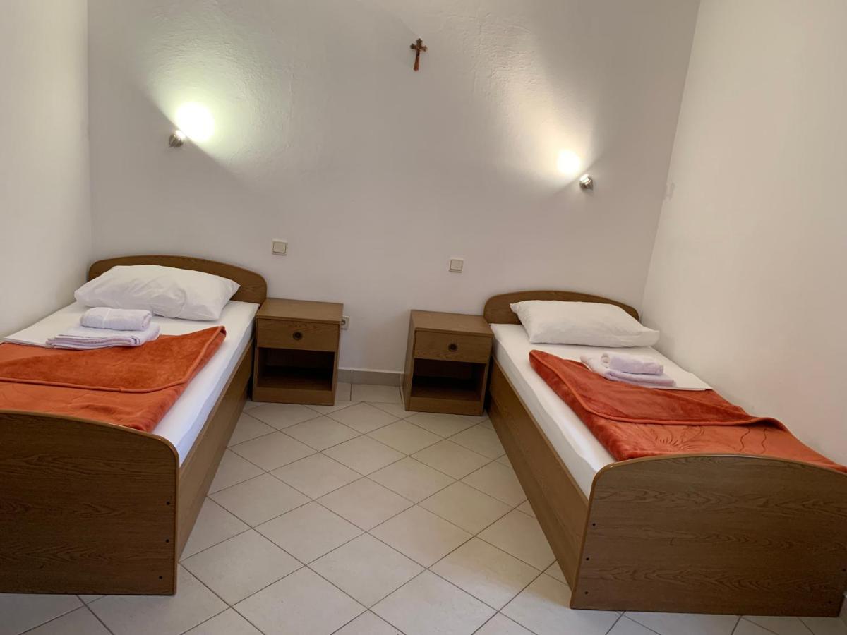 Međugorje Pansion Mate & Dds Bed & Breakfast エクステリア 写真