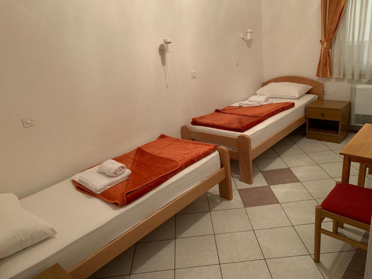 Međugorje Pansion Mate & Dds Bed & Breakfast エクステリア 写真