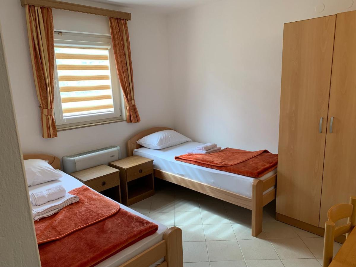 Međugorje Pansion Mate & Dds Bed & Breakfast エクステリア 写真
