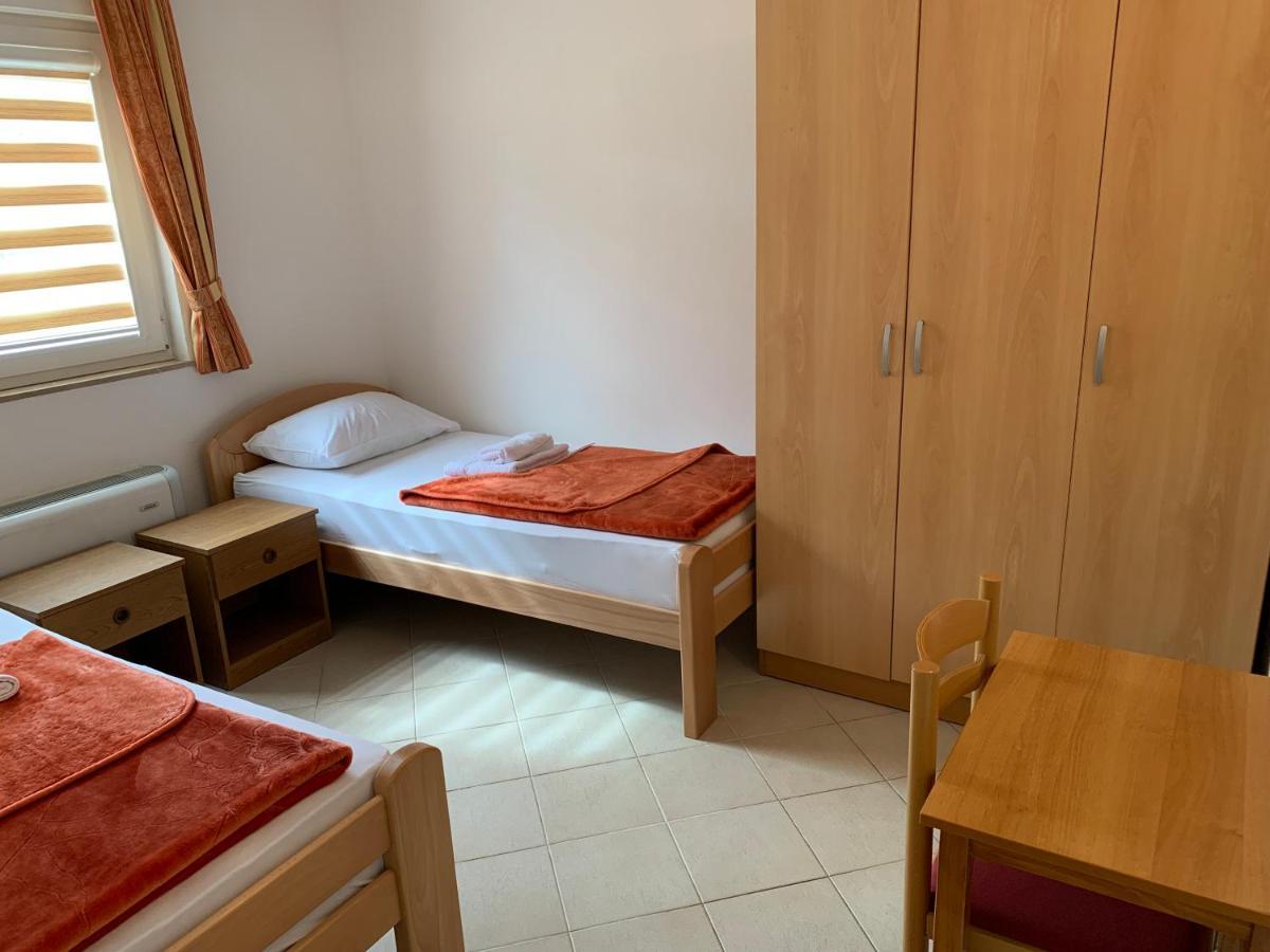 Međugorje Pansion Mate & Dds Bed & Breakfast エクステリア 写真